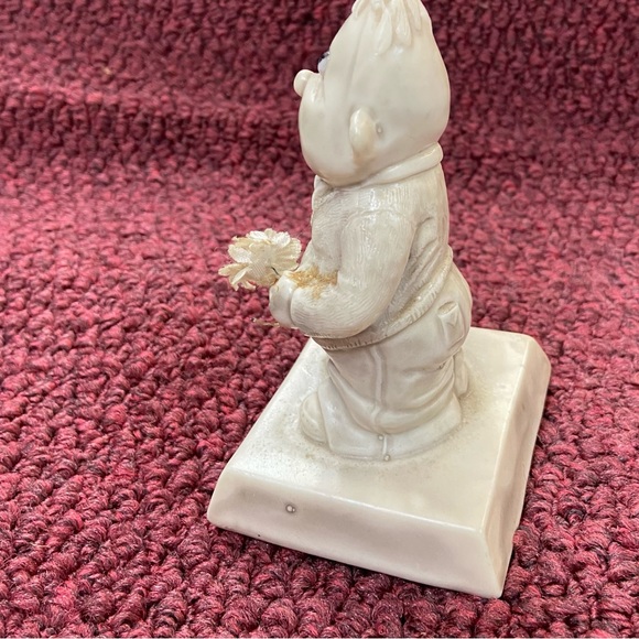 Russ Berrie & Co. Inc.   I WUV YOU statue from 1968 - Picture 3 of 7